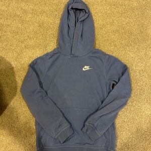 Nike Girls’ Periwinkle Pullover Hoodie Size L